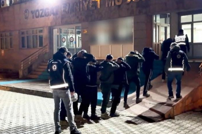 Yozgat’ta göçmen kaçakçısı 3 kişi tutuklandı