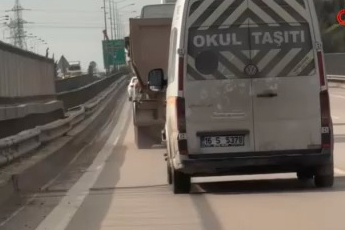 Bursa'da hafriyat kamyonu tehlike saçtı