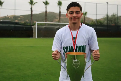 'Yeni Arda Güler' diyerek duyurdular!