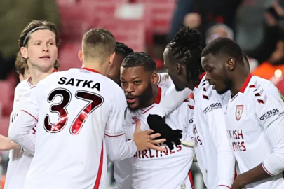 Avrupa'da tarihi başarı: Samsunspor, son 16'ya kaldı