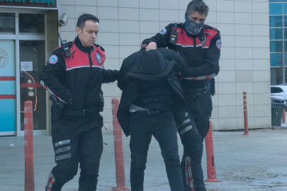 Bursa’da iki ayrı suçtan aranıyordu! Polisten kaçamadı