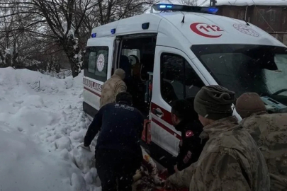 Erzincan'da HES inşaatında toprak kayması: 1 işçi hayatını kaybetti