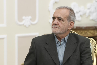 Pezeşkiyan, Hamaney'in nükleer silah konusundaki taahhüdüne güvenilmesini istedi