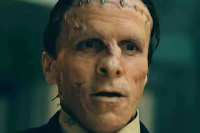 Ünlü oyuncu bu hale gelmek için 6 saat hareketsiz kaldı!