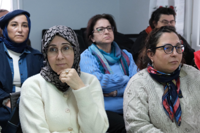 Bursa'da Yıldırım'dan kadınlara e-ticaret eğitimi