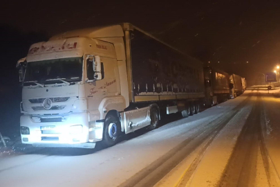 Ilgar Dağı geçidi ulaşıma kapandı! TIR'lar yolda kaldı