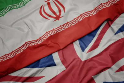 İngiltere'nin Tahran Büyükelçiliği geçici olarak kapatıldı