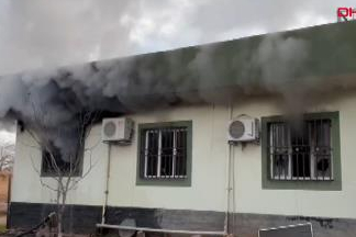 Mardin’de aynı saatte 2 müstakil ev, yangında kullanılamaz hale geldi