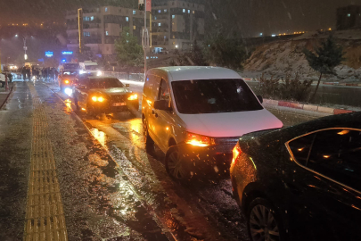 Siirt'te 7 aracın karıştığı zincirleme trafik kazasında 1 kişi yaralandı