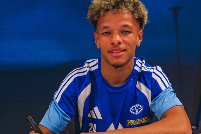 Galatasaray'ın rakibi Liverpool'da sürpriz ayrılık: Yeni takımı açıklandı