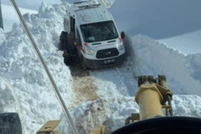 2 metrelik karda zorlu kurtarma