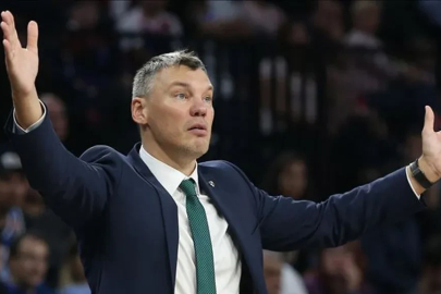 Fenerbahçe'ye şok haber! Sarunas Jasikevicius Dubai'de mahsur kaldı