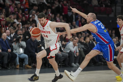 12 Dev Adam 4'te 4 yaptı ve ikinci turu garantiledi