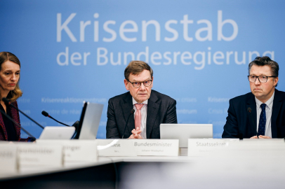 Almanya, Orta Doğu'da mahsur kalan vatandaşlarını tahliye edecek