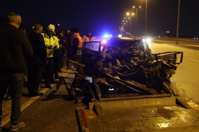 Ankara'da tıra arkadan çarpan otomobilin sürücüsü ağır yaralandı