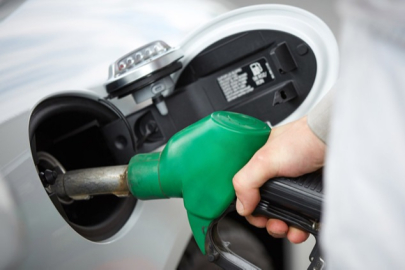 Savaş petrolü sıçrattı, akaryakıta rekor zam kapıda! Motorin, benzin, LPG...