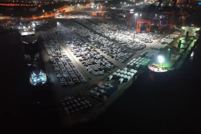 2026 model sıfır araçlar Türkiye'ye vardı! Sabaha kadar süren mesai...