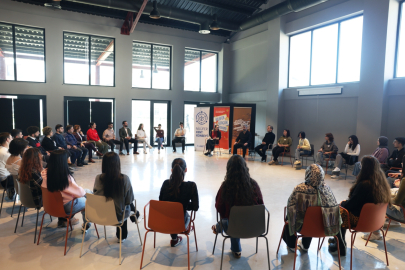 Bursalı gençler Nilüfer’de “ifade özgürlüğünü” konuştu