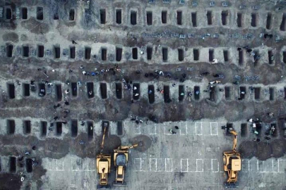 İranlı Bakan, İsrail-ABD'nin katlettiği 160 kız çocuğunun mezarını paylaştı