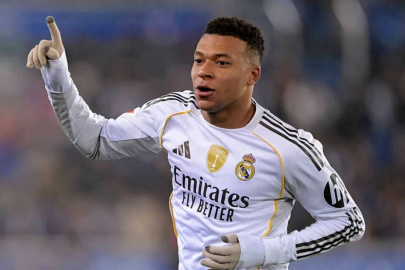Real Madrid'e Mbappe şoku