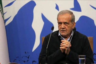 Trump'ın sözlerinin ardından İran Cumhurbaşkanı Pezeşkiyan'dan 'yıkılmadık' mesajı