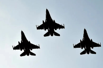 Yunanistan F-16 savaş uçaklarını havalandırdı! İran'ın tehditleri Atina'yı panikletti
