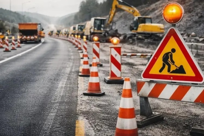 Bursa-İnegöl yolunda çalışmalar sürüyor! Ulaşım servis yolundan sağlanıyor...