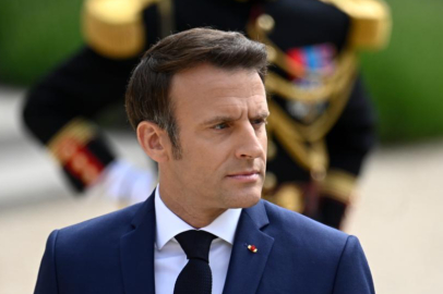 Fransa Cumhurbaşkanı Macron: Saldırılar uluslararası hukuka aykırı