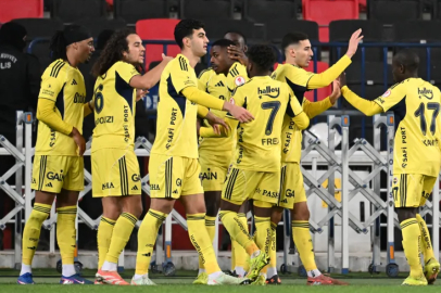 Geç başlayan maçta Fenerbahçe coştu: Tur 4 golle geldi