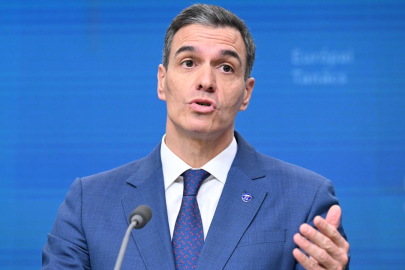 İspanya Başbakanı Sanchez'den, ülkesini eleştiren Trump'a: Savaşa hayır