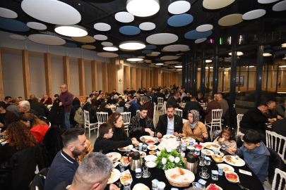 Ramazan bereketi Bursa Osmangazi’de aynı sofrada paylaşıldı
