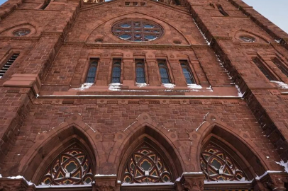 75 yıllık sır: Çok sayıda rahibin yıllarca çocukları istismar ettiği raporlandı!