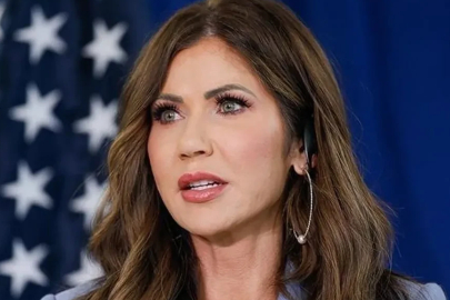 Trump İç Güvenlik Bakanı Kristi Noem'i görevden aldı!