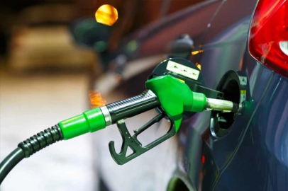 Akaryakıta çifte zam! Tarih belli oldu: Benzin ve motorin ne kadar oldu?