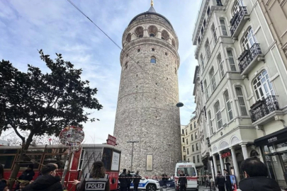 Galata Kulesi'nden atlayan kadın hayatını kaybetti