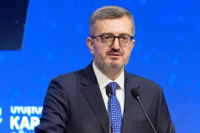İletişim Başkanı Duran: İç cepheyi hedef alan 41 sosyal medya hesabı erişime kapatıldı