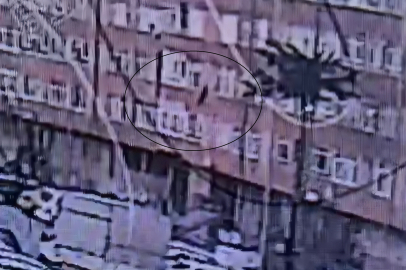 Kayseri'de 5. kattan atlayan bir kişi hayatını kaybetti