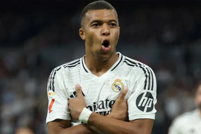 Kylian Mbappe ve Real Madrid arasında ipler geriliyor