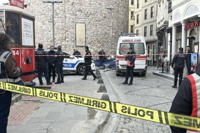 Galata Kulesi'nden atlayan kadın hayatını kaybetti!