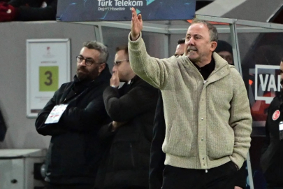 Sergen Yalçın: Futbol artık çok siyasi oldu