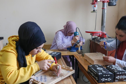 Aile destek merkezleri 162 bin kadının hayatına dokundu