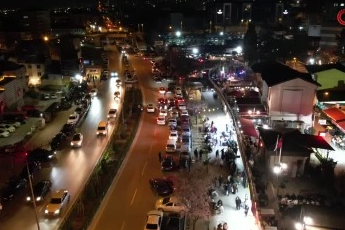 Bursa’da Tahanlı pide ve simit izdihamı! Kuyruk oluştu...