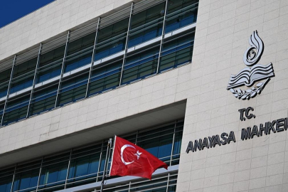 AYM'den emsal karar: Sürekli işçilerin tayin yasağı kaldırıldı