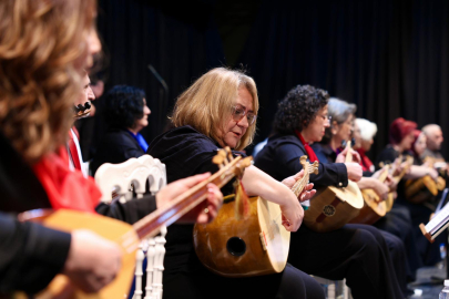 Bursa Gemlik’te Kadınlar Günü’ne özel türkü gecesi