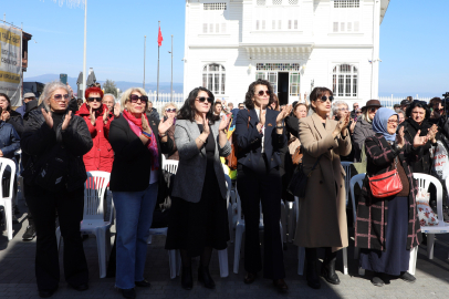 Bursa Mudanya’da 8 Mart dayanışması