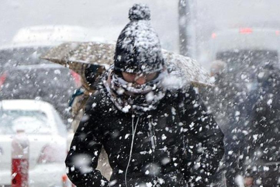 Yurtta hava durumu nasıl? Bir tarafta kar diğer tarafta fırtına...