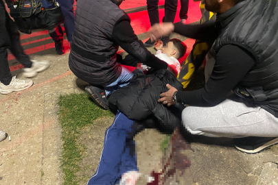 Bursa’da parkta bıçaklı kavga: 16 yaşındaki çocuk yaralandı