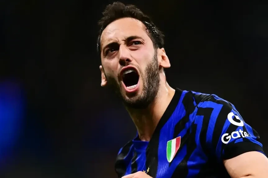 Galatasaray'ın Hakan Çalhanoğlu için yaptığı transfer teklifi duyuruldu!