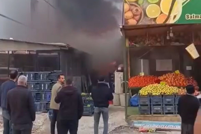 Kahramanmaraş'ta manavda çıkan yangını itfaiye söndürdü