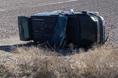 Konya Karapınar’da kamyonet devrildi: 4 yaralı